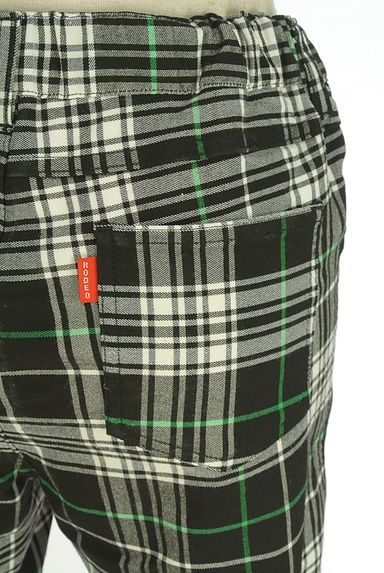 クリックで大画像表示 RODEO CROWNS(ロデオクラウン)の古着「チェック柄スキニーパンツ(パンツ)」大画像5へ