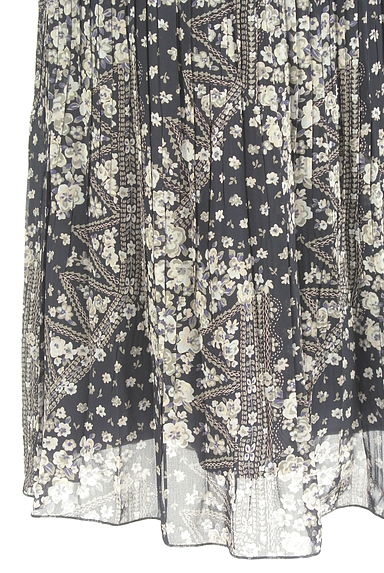 組曲（クミキョク）の古着「膝丈プリーツシフォンスカート（スカート）」大画像５へ