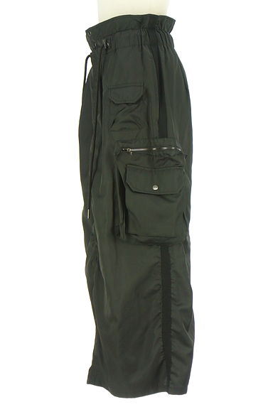 LA SUD（ラシュッド）の古着「カーゴロングスカート（ロングスカート・マキシスカート）」大画像３へ