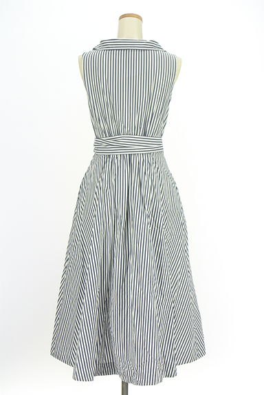 クリックで大画像表示 STRAWBERRY-FIELDS(ストロベリーフィールズ)の古着「ストライプ柄ノースリシャツワンピース(ワンピース・チュニック)」大画像2へ