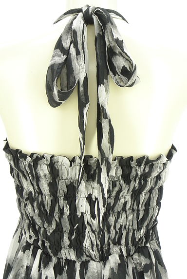 クリックで大画像表示 VICKY(ビッキー)の古着「ホルターネックシフォントップス(カットソー・プルオーバー)」大画像5へ