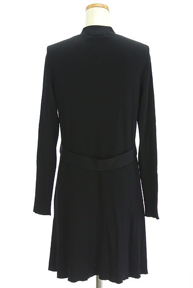 クリックで大画像表示 HIROKO KOSHINO(ヒロココシノ)の古着「バックベルトロングニットカーディガン(カーディガン・ボレロ)」大画像2へ