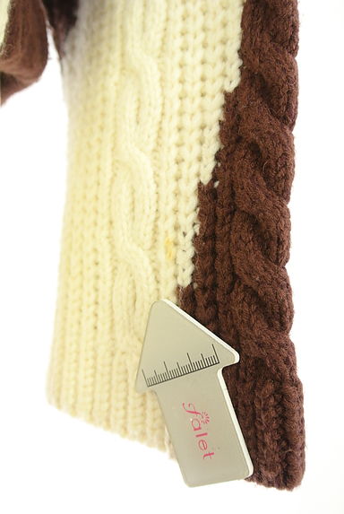 クリックで大画像表示 MOUSSY(マウジー)の古着「バイカラーケーブルニット(ニット)」大画像5へ