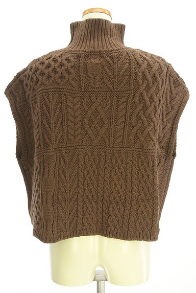 クリックで大画像表示 Ungrid(アングリッド)の古着「ワイドケーブルニット(ニット)」大画像2へ