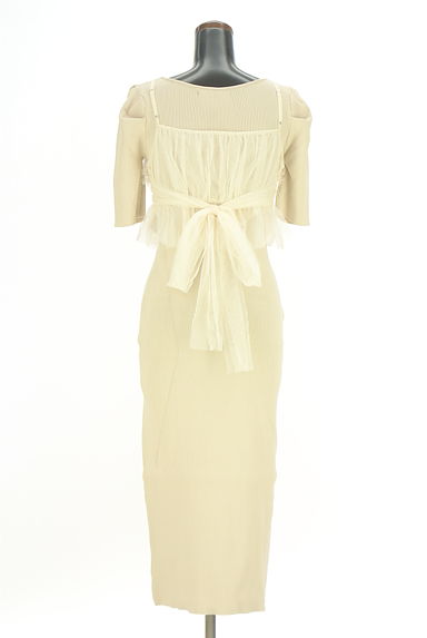 クリックで大画像表示 LILLIAN CARAT(リリアンカラット)の古着「チュールビスチェ付き半そでリブニットワンピース(ワンピース・チュニック)」大画像2へ