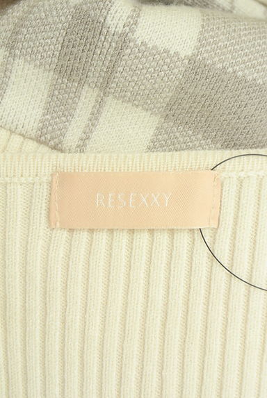 RESEXXY（リゼクシー）の古着「チェック柄切替オープンショルダーニットワンピース（ワンピース・チュニック）」大画像６へ