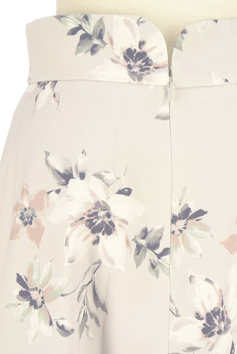 PROPORTION BODY DRESSING(プロポーションボディドレッシング)の古着「商品番号:PR10336303」-大画像4