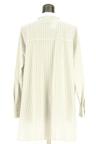 Te chichi（テチチ）の古着「ネクタイ付きオーバーサイズシャツ（ブラウス）」大画像２へ