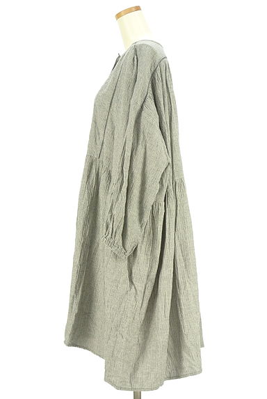 Samansa Mos2（サマンサモスモス）の古着「ストライプ膝丈ワイドワンピース（ワンピース・チュニック）」大画像３へ