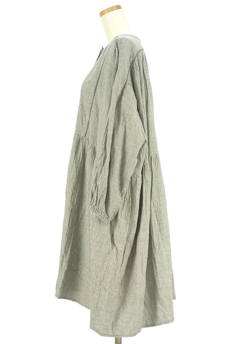 Samansa Mos2（サマンサモスモス）の古着「商品番号：PR10336335」-大画像3