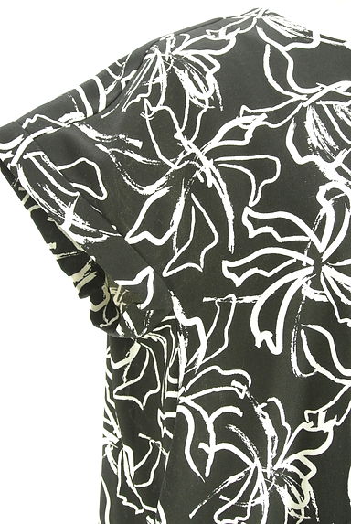 クリックで大画像表示 OPAQUE.CLIP(オペークドットクリップ)の古着「リゾート花柄ロングワンピース(ワンピース・チュニック)」大画像4へ