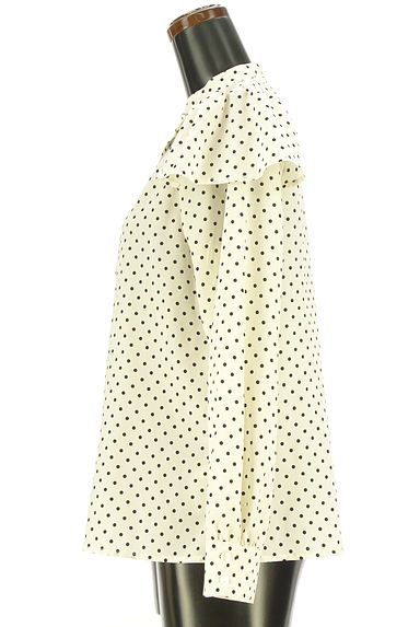 クリックで大画像表示 SHIPS(シップス)の古着「SHIPS any 肩フリルドットブラウス(ブラウス)」大画像3へ