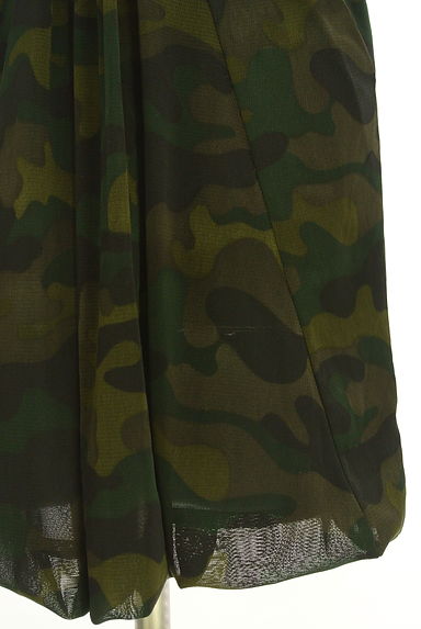 β（ベータ）の古着「迷彩チュールミニワンピース（キャミワンピース）」大画像５へ