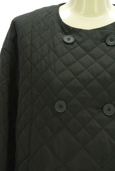 INDIVI（インディヴィ）の古着「ノーカラーキルティングミドルコート（コート）」大画像４へ