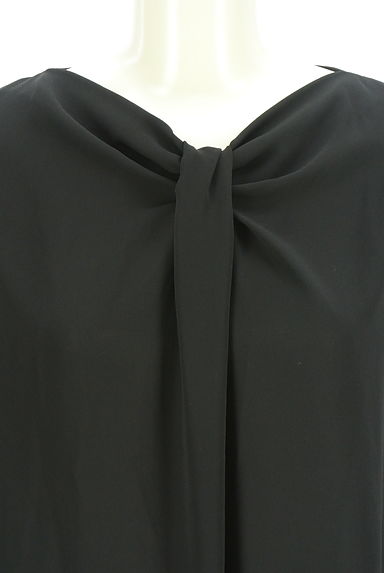 クリックで大画像表示 BARNEYS NEWYORK(バーニーズニューヨーク)の古着「裾ゴムブラウス(カットソー・プルオーバー)」大画像4へ