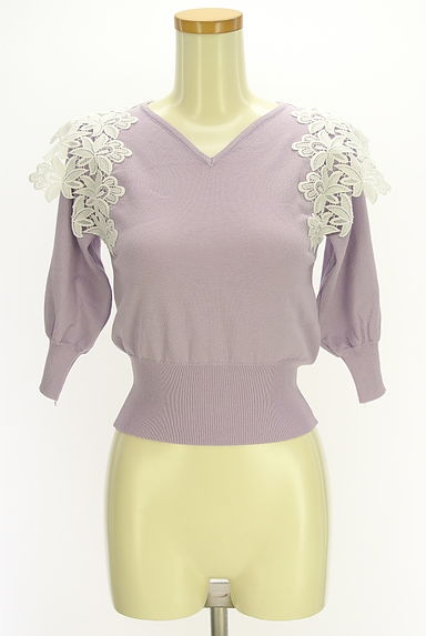 クリックで大画像表示 dazzlin(ダズリン)の古着「花柄刺繍レース付きVネック7分袖ニットトップス(ニット)」大画像1へ