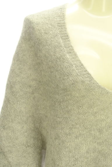 クリックで大画像表示 Whim Gazette(ウィムガゼット)の古着「Vネックモヘヤ混ニットトップス(セーター)」大画像4へ