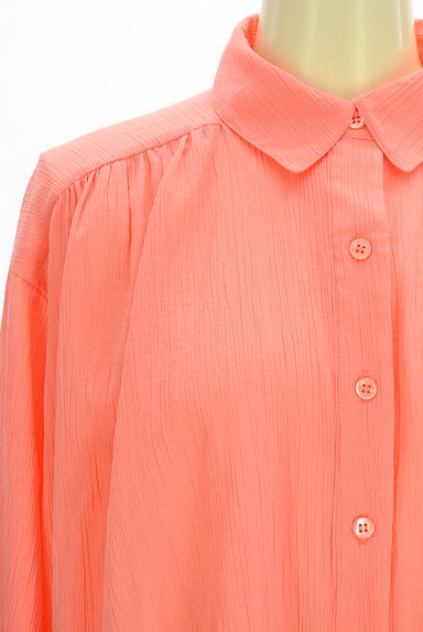 クリックで大画像表示 Comptoir des Cotonniers(コントワーデコトニエ)の古着「楊柳シボブラウス(ブラウス)」大画像4へ