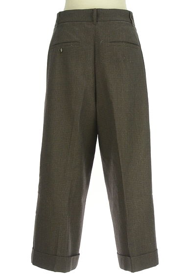 HUMAN WOMAN（ヒューマンウーマン）の古着「アンクル丈ロールアップワイドパンツ（パンツ）」大画像２へ