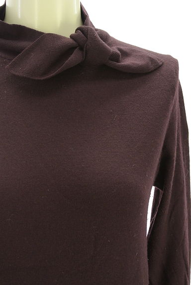 クリックで大画像表示 HUMAN WOMAN(ヒューマンウーマン)の古着「ボウタイニットトップス(ニット)」大画像4へ