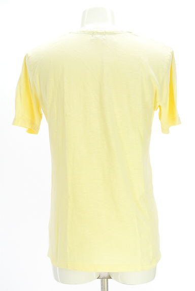 クリックで大画像表示 TAKEO KIKUCHI(タケオキクチ)の古着「VネックTシャツ(Tシャツ)」大画像2へ