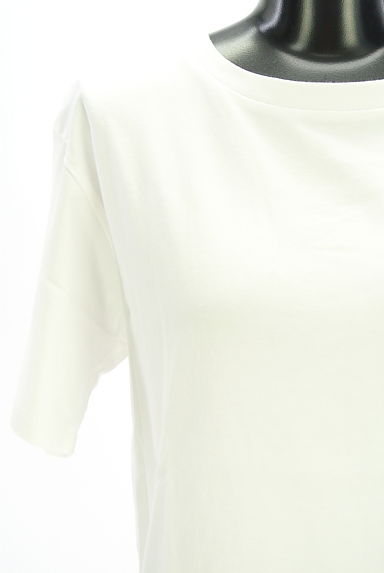 クリックで大画像表示 NATURAL BEAUTY BASIC(ナチュラルビューティベーシック)の古着「バックロゴプリント半そでTシャツ(Tシャツ)」大画像4へ