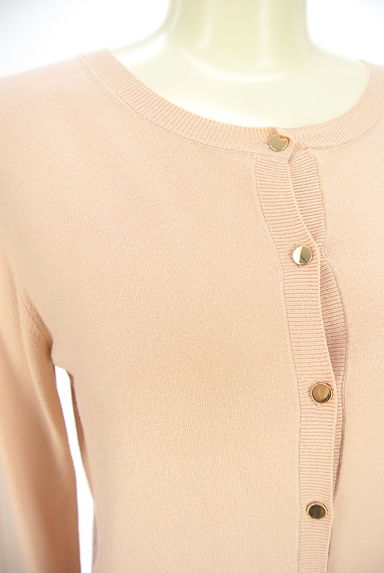 クリックで大画像表示 NATURAL BEAUTY BASIC(ナチュラルビューティベーシック)の古着「金釦ニットカーディガン(カーディガン・ボレロ)」大画像4へ