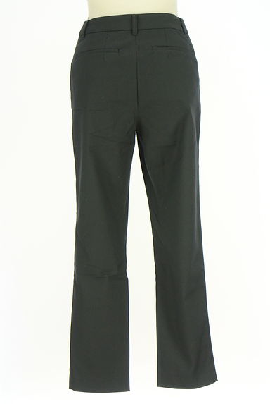 クリックで大画像表示 NATURAL BEAUTY BASIC(ナチュラルビューティベーシック)の古着「コットン混テーパードパンツ(パンツ)」大画像2へ