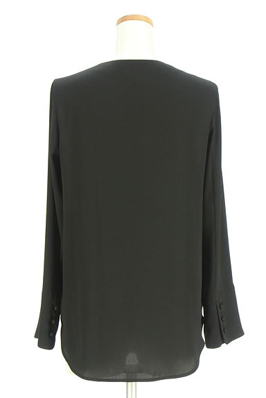 クリックで大画像表示 BEIGE,(ベイジ,)の古着「ノーカラーシフォンブラウス(カットソー・プルオーバー)」大画像2へ