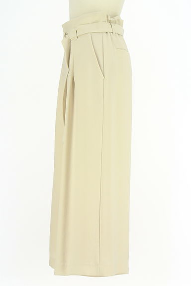 クリックで大画像表示 組曲(クミキョク)の古着「ベルト付きタックワイドパンツ(パンツ)」大画像3へ