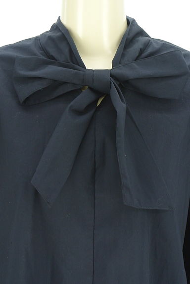 クリックで大画像表示 組曲(クミキョク)の古着「ボリューム袖ボウタイブラウス(カットソー・プルオーバー)」大画像4へ