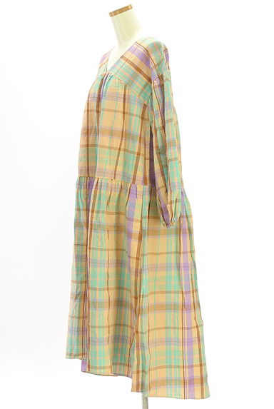 RODEO CROWNS（ロデオクラウン）の古着「ボリューム袖シアサッカーロングフレアワンピ（ワンピース・チュニック）」大画像３へ