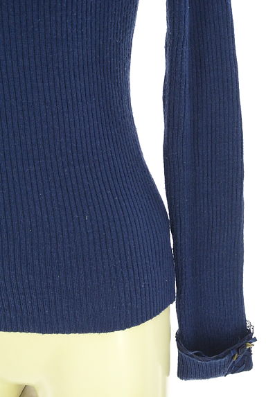 クリックで大画像表示 axes femme(アクシーズファム)の古着「ガーリーモックネックリブニット(ニット)」大画像5へ