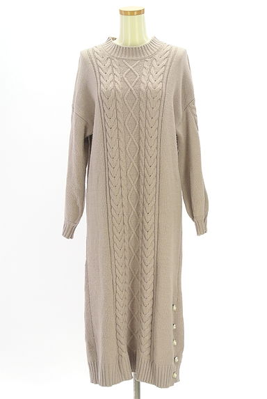 クリックで大画像表示 axes femme(アクシーズファム)の古着「サイドボタンケーブルニットワンピース(ワンピース・チュニック)」大画像1へ