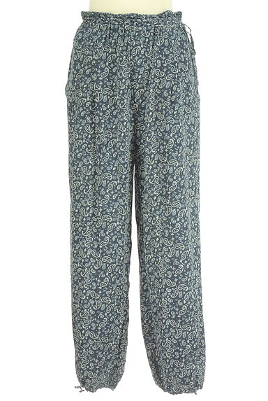 TICCA（ティッカ）の古着「ペイズリー柄キャミ×パンツ セットアップ（セットアップ（ジャケット＋パンツ））」大画像４へ