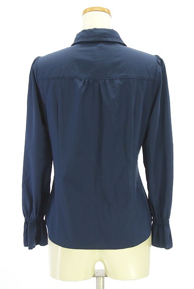 クリックで大画像表示 axes femme(アクシーズファム)の古着「リボンタイ付ピンタックブラウス(ブラウス)」大画像2へ