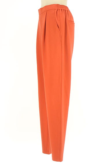 クリックで大画像表示 green label relaxing(グリーンレーベル リラクシング)の古着「カラータックテーパードパンツ(パンツ)」大画像3へ