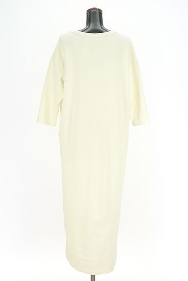 クリックで大画像表示 GALLARDAGALANTE(ガリャルダガランテ)の古着「フィッシュテールロングワンピース(ワンピース・チュニック)」大画像2へ