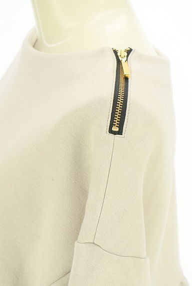 クリックで大画像表示 BARNYARDSTORM(バンヤードストーム)の古着「ペプラムスウェットトップス(カットソー・プルオーバー)」大画像4へ