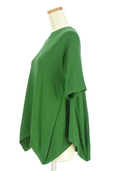 クリックで大画像表示 PLST(プラステ)の古着「イレギュラーヘムペプラムニット(ニット)」大画像3へ