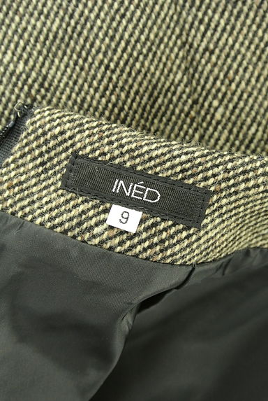 クリックで大画像表示 INED(イネド)の古着「テーラードジャケット+膝丈タイトスカート(セットアップ(ジャケット+スカート))」大画像6へ