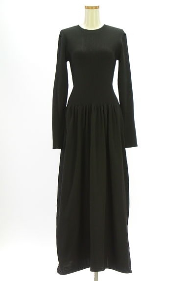 クリックで大画像表示 ETRE TOKYO(エトレトウキョウ)の古着「ロングフレアニットワンピース(ワンピース・チュニック)」大画像1へ