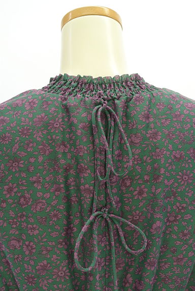 クリックで大画像表示 N.Natural Beauty Basic*(エヌ ナチュラルビューティーベーシック)の古着「花柄ロングシアーワンピース(ワンピース・チュニック)」大画像4へ