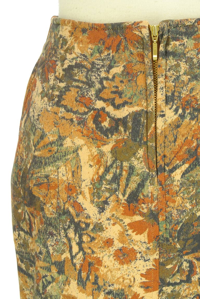 YECCA VECCA（イェッカヴェッカ）の古着「商品番号：PR10336749」-大画像4