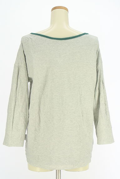 クリックで大画像表示 CUBE SUGAR(キューブシュガー)の古着「リバーシブルプリントカットソー(カットソー・プルオーバー)」大画像5へ