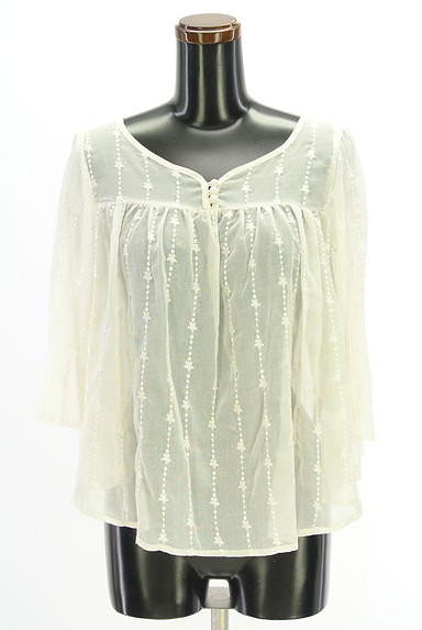 クリックで大画像表示 earth music&ecology(アースミュージック&エコロジー)の古着「刺繍入りシアーブラウス(カットソー・プルオーバー)」大画像1へ