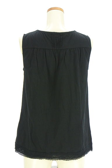 クリックで大画像表示 Samansa Mos2(サマンサモスモス)の古着「レース切替ノースリカットソー(カットソー・プルオーバー)」大画像2へ