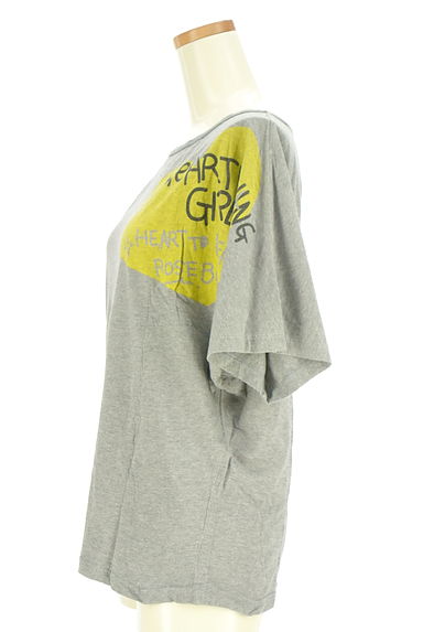 クリックで大画像表示 ROSE BUD(ローズバッド)の古着「プリントドルマンTシャツ(Tシャツ)」大画像3へ