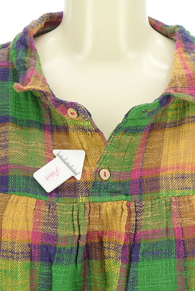 CUBE SUGAR（キューブシュガー）の古着「チェック柄ラウンドヘムブラウス（カットソー・プルオーバー）」大画像４へ