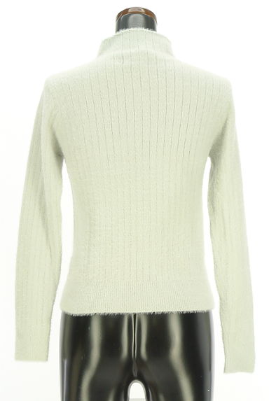 クリックで大画像表示 KarL Park Lane(カールパークレーン)の古着「モックネックシャギーニットトップス(ニット)」大画像2へ